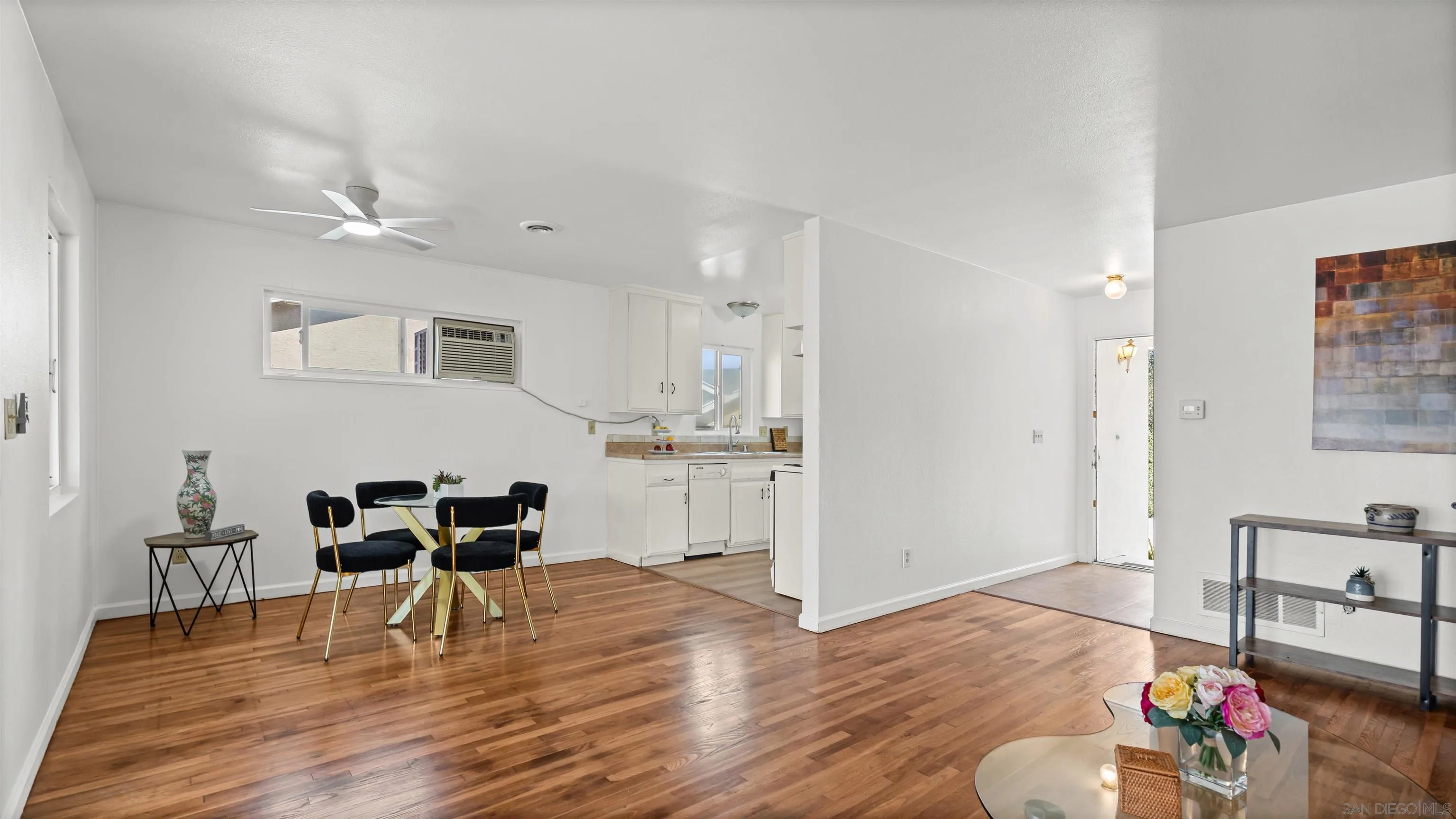 1030 Alveda Ave, El Cajon, CA 92019 - Photo 4 of 21, El Cajon, CA