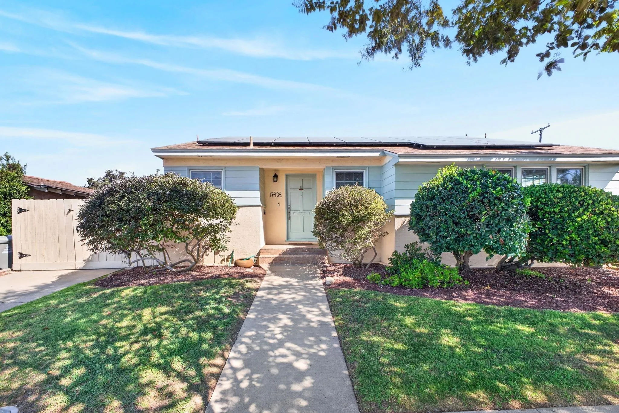 https://cdn.realtyfeed.com/cdn/127/260025052/480252b583bd6ce12c131a4d533ada18.webp