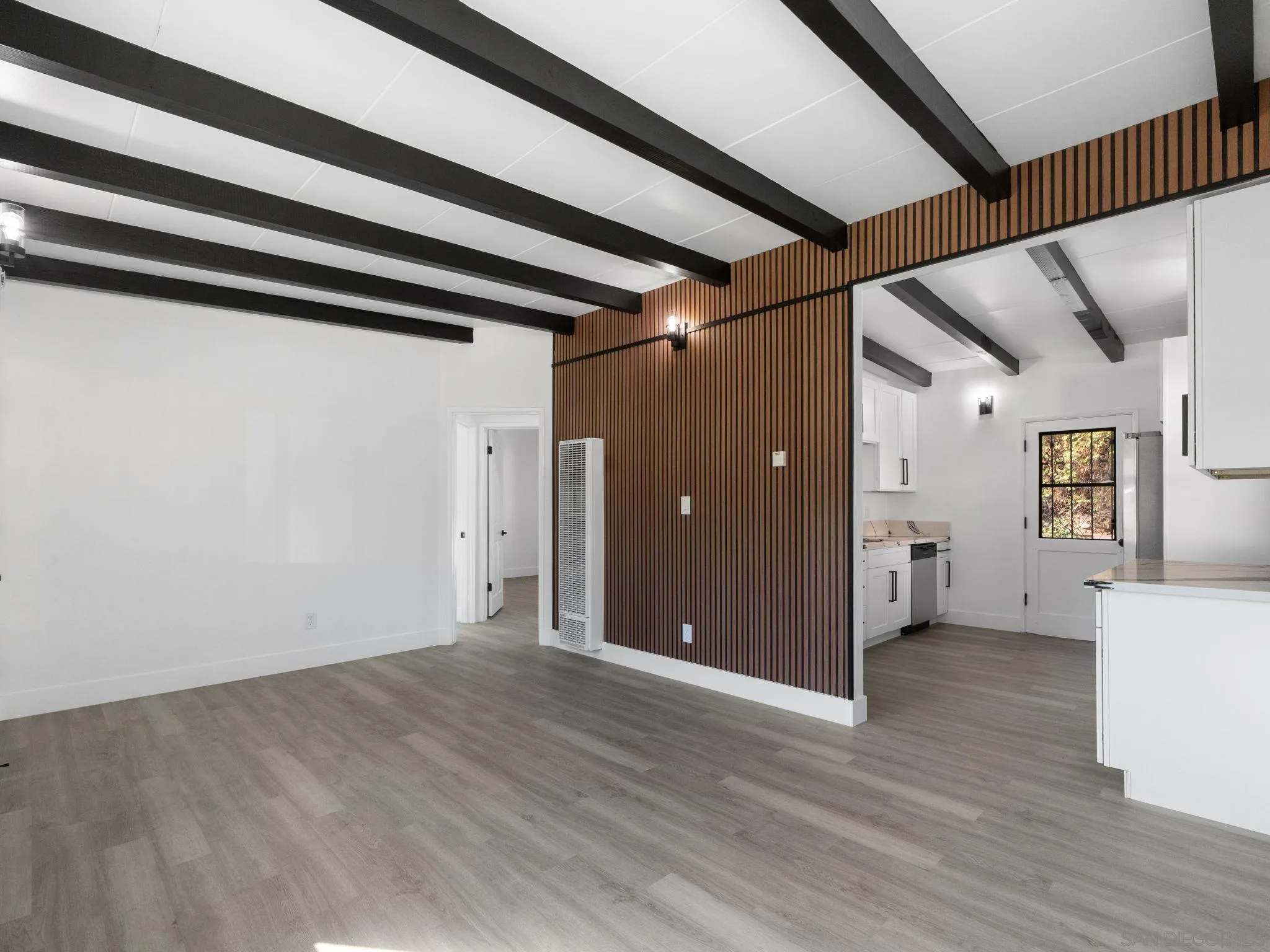 1736 Gateway, San Diego, CA 92105