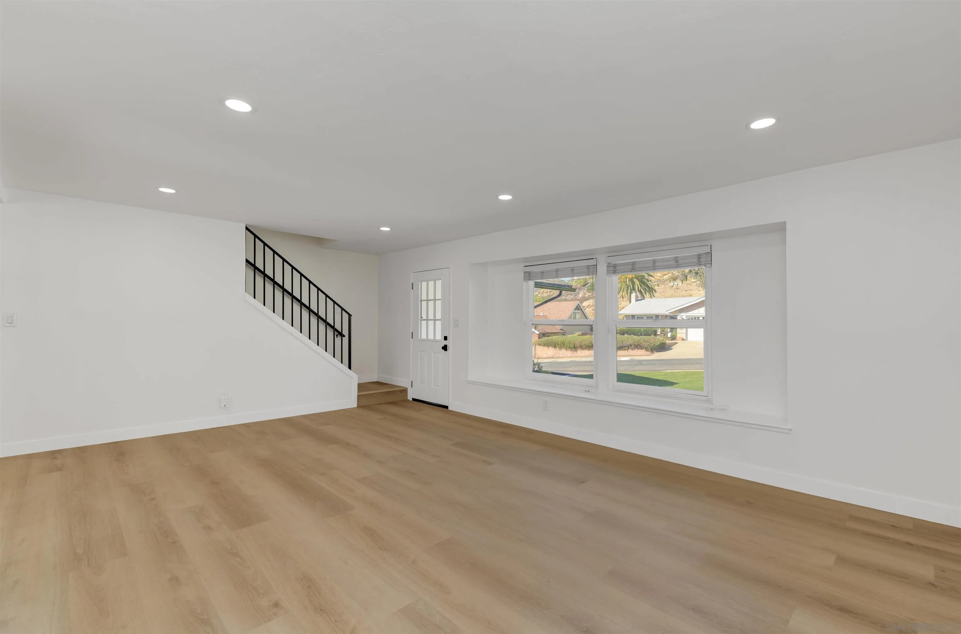 5657 Red River Dr., Del Cerro, CA 92120 - Photo 5 of 38, Del Cerro, CA