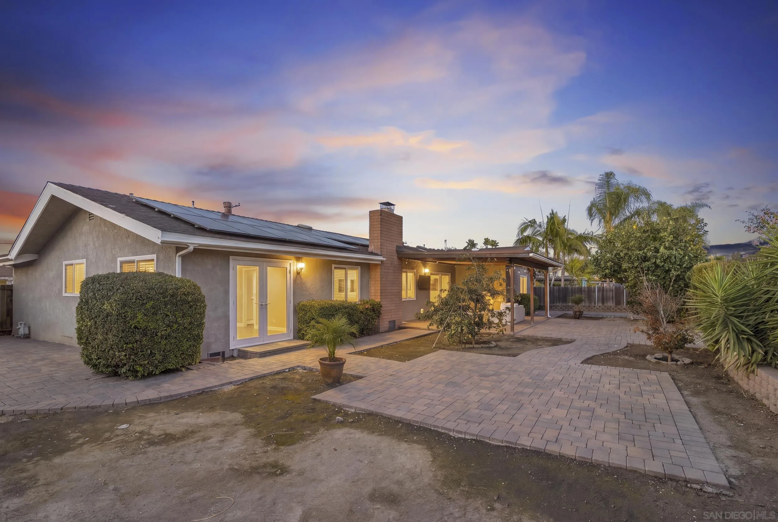 https://cdn.realtyfeed.com/cdn/127/260025073/2fde9d746ab909bbe8b91eb877b5b8e7.webp