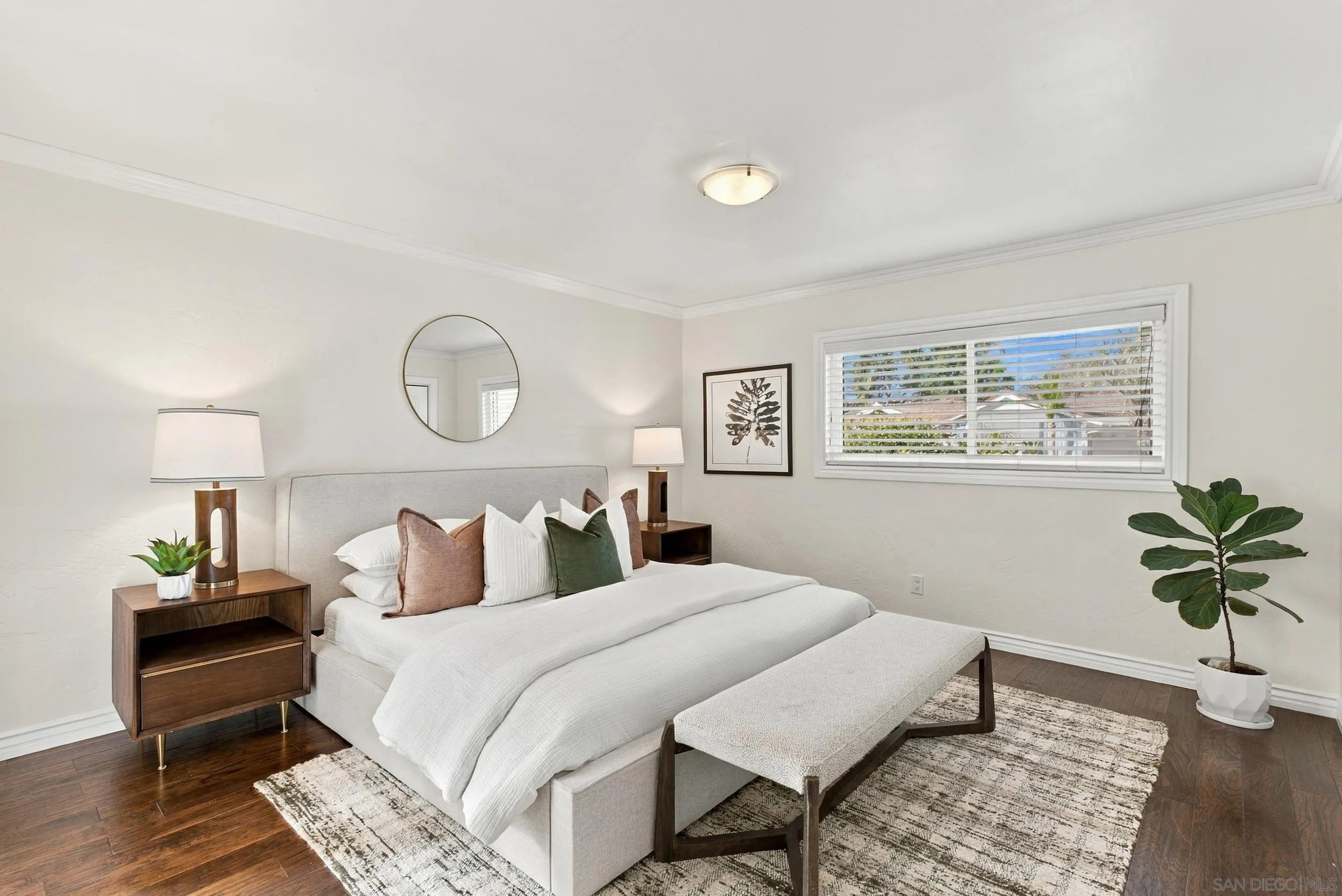 https://cdn.realtyfeed.com/cdn/127/260025073/515bb9880130bbde0dfee8d3ff0433ab.webp