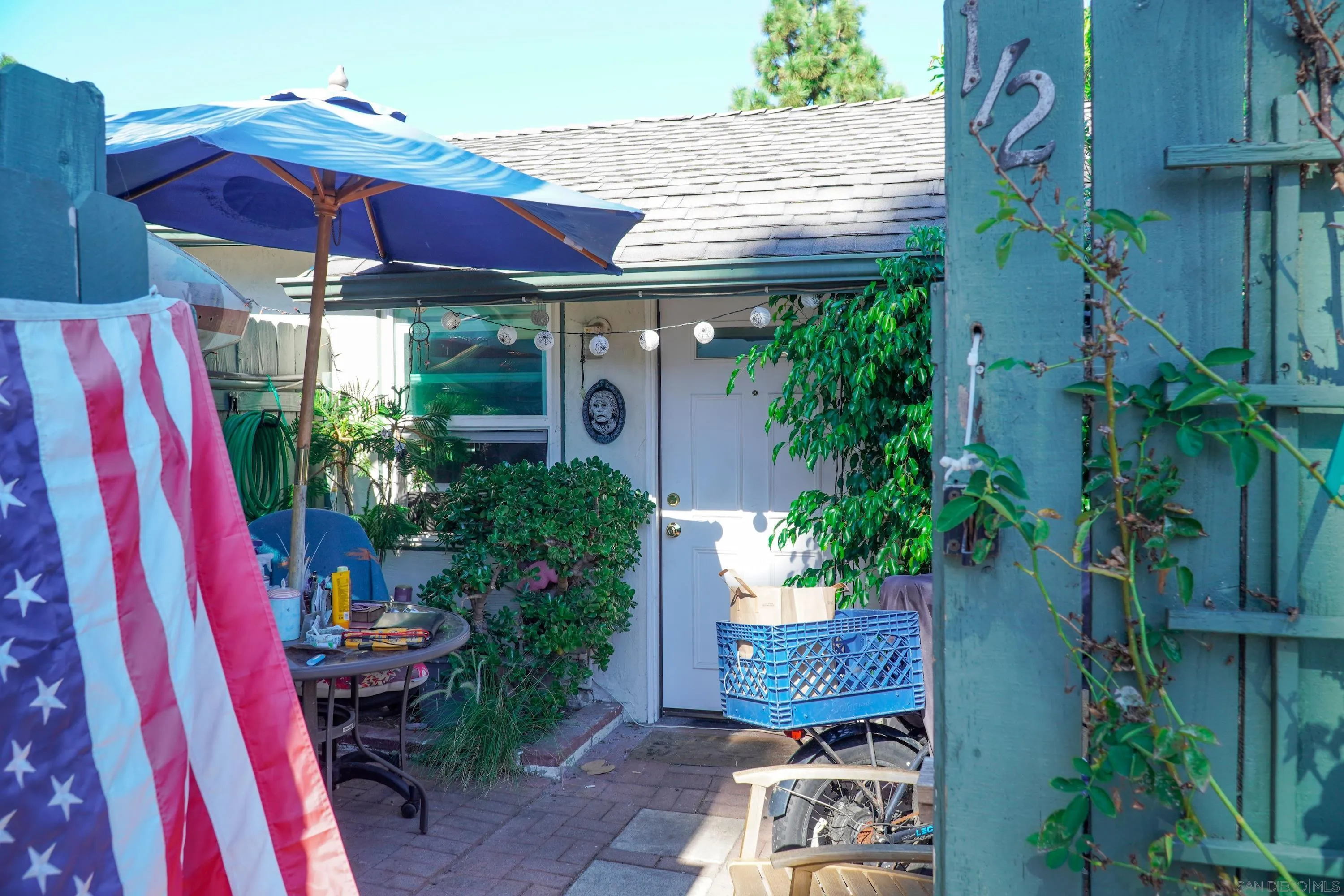 4334 Voltaire St, San Diego, CA 92107 4334 Voltaire St, San Diego, CA 92107
