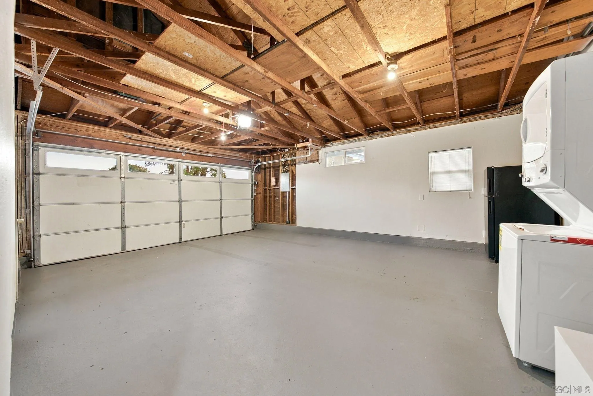 https://cdn.realtyfeed.com/cdn/127/260025078/640d65cf64770fa5110dbd47af6256ef.webp