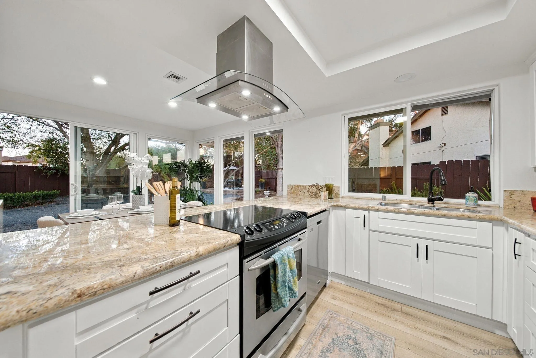 https://cdn.realtyfeed.com/cdn/127/260025078/c472716d05ea77618a4524e6a8f3058f.webp