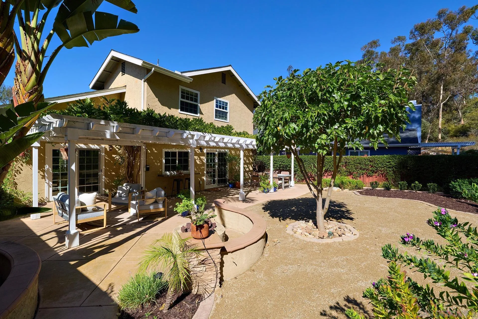 https://cdn.realtyfeed.com/cdn/127/260025080/536045d5f455ce870dc7ba09268e2a29.webp