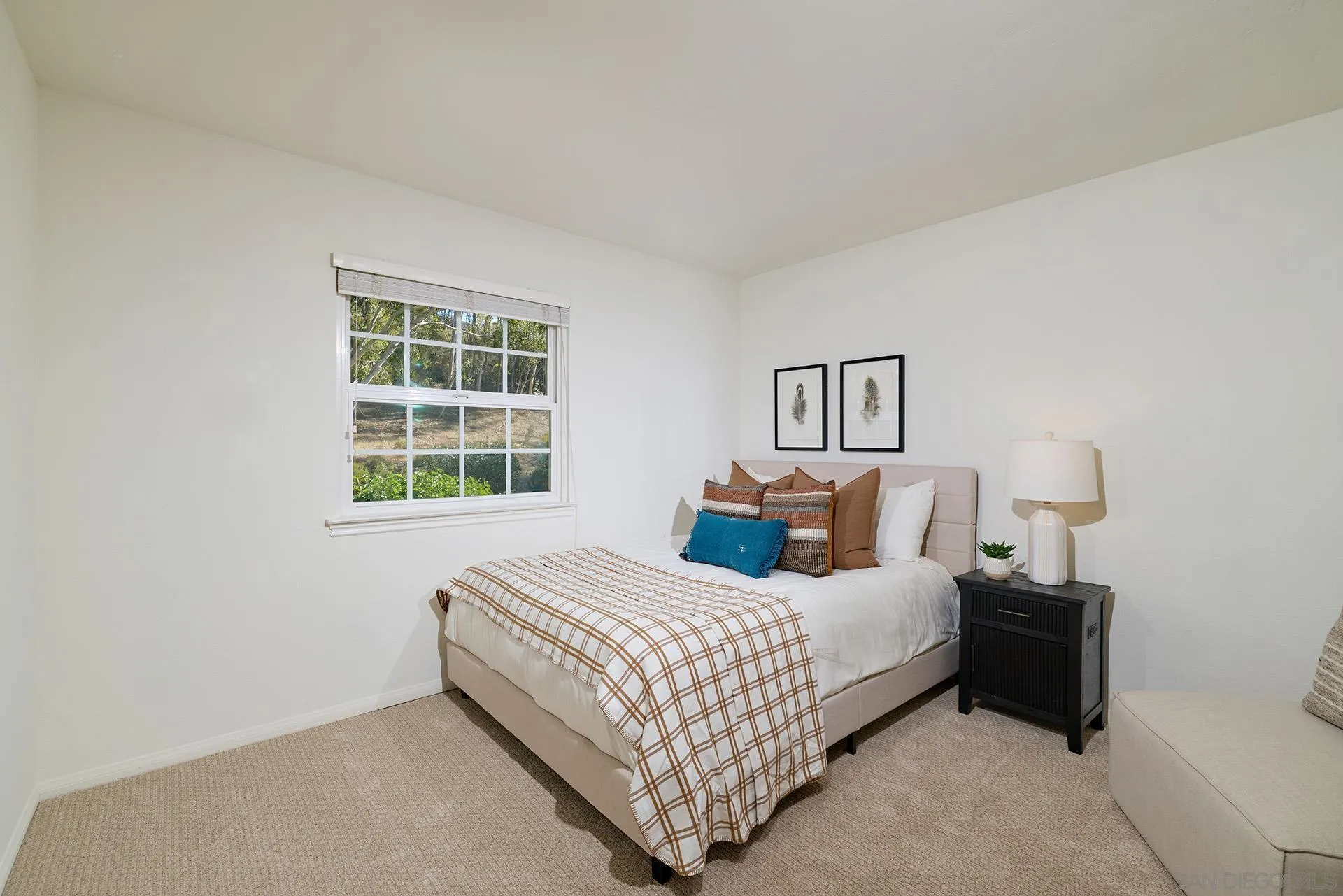 https://cdn.realtyfeed.com/cdn/127/260025080/57fa0c734055cc1d28b746bf923e78a8.webp