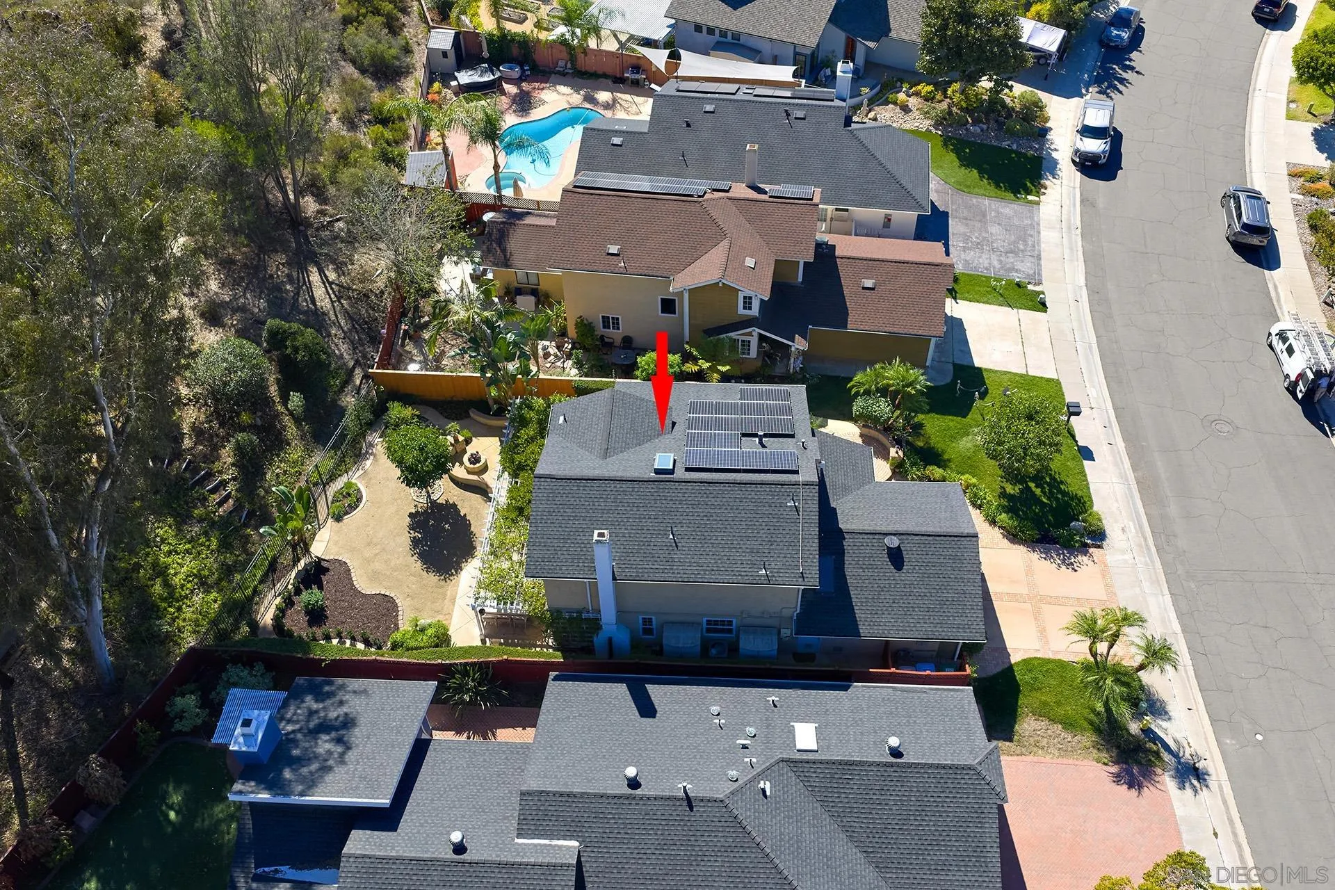 https://cdn.realtyfeed.com/cdn/127/260025080/616ba4ce562e696ca62edb419e41b928.webp