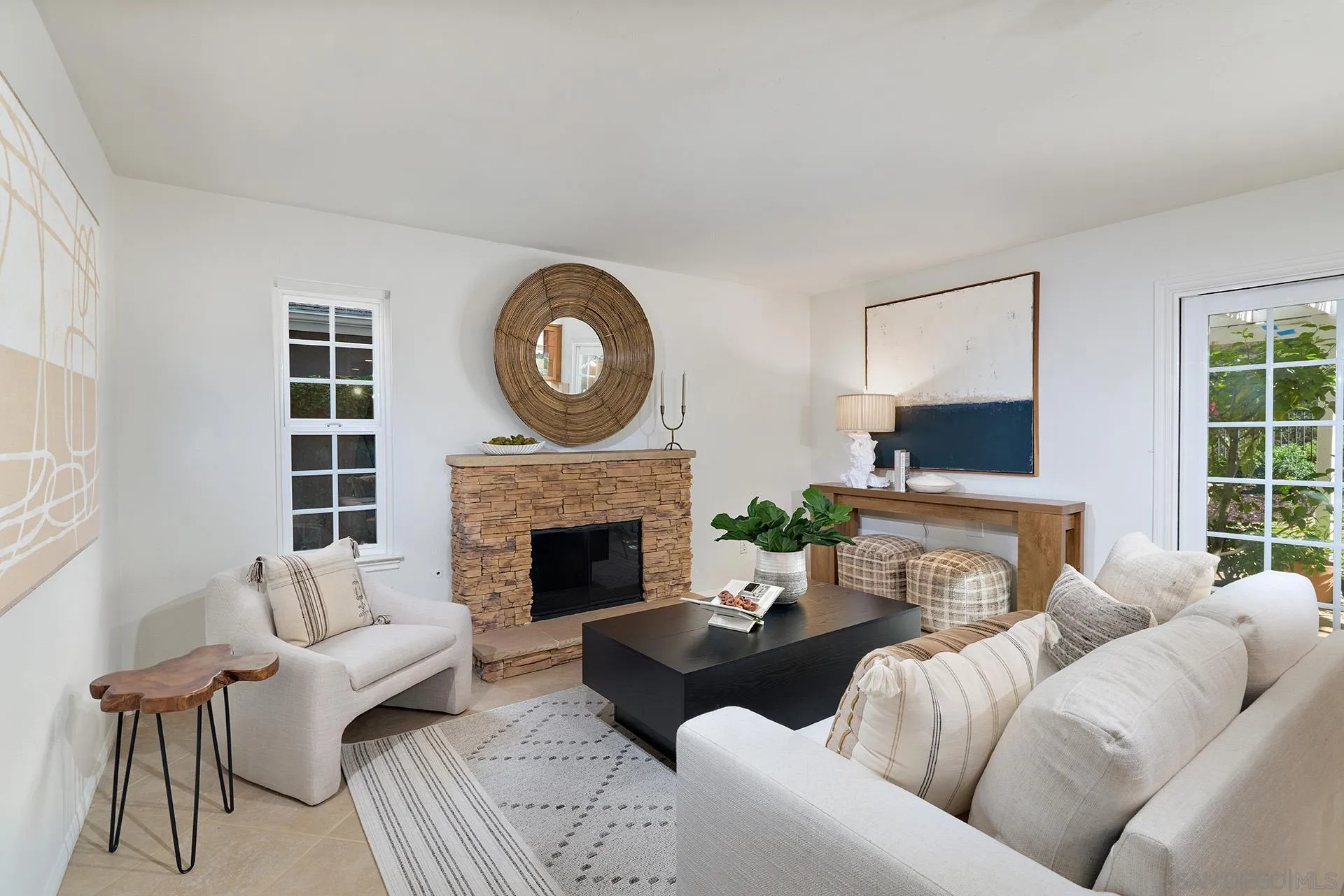 https://cdn.realtyfeed.com/cdn/127/260025080/8bba51b4c36d12f8d4c4b3322d085195.webp