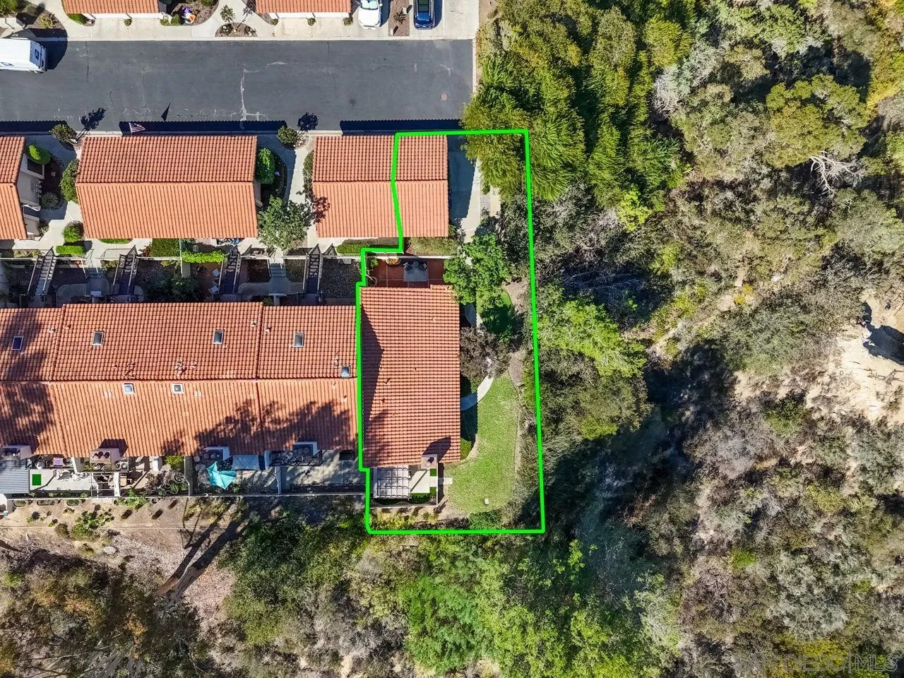 https://cdn.realtyfeed.com/cdn/127/260025087/6cb35e742204145b07a271a5e0603bb3.webp