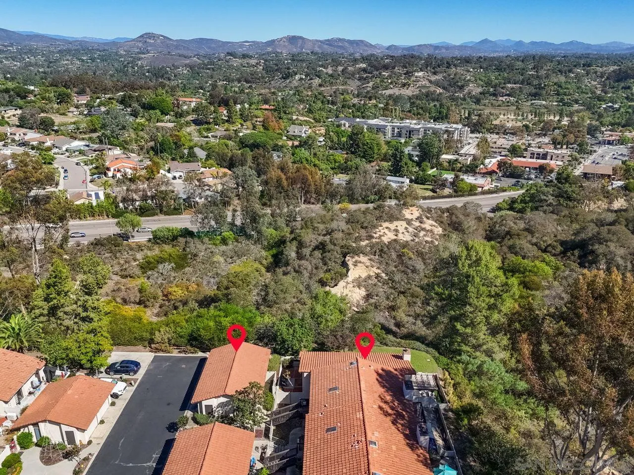 https://cdn.realtyfeed.com/cdn/127/260025087/d7b260f13e6165bbc3aa9b2645bad785.webp