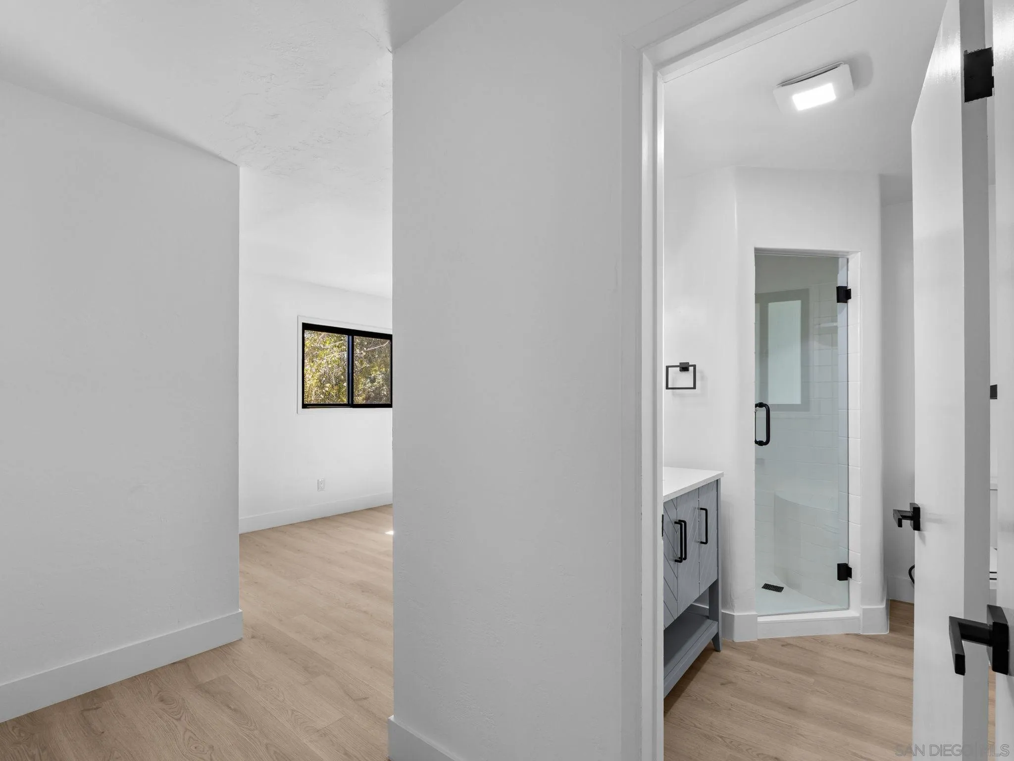 2458 Littleton, El Cajon, CA 92020