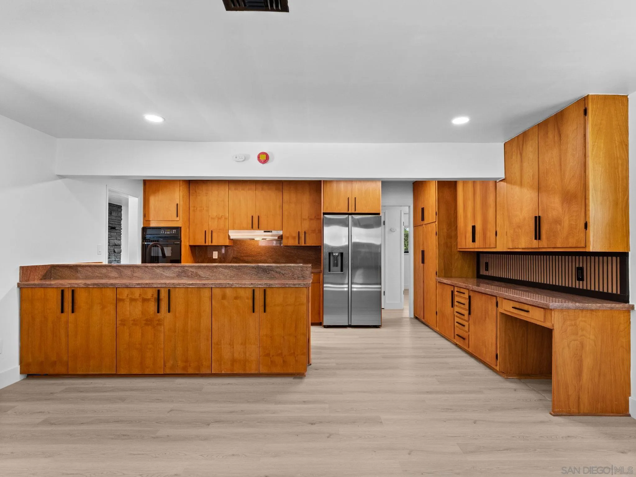 2458 Littleton, El Cajon, CA 92020