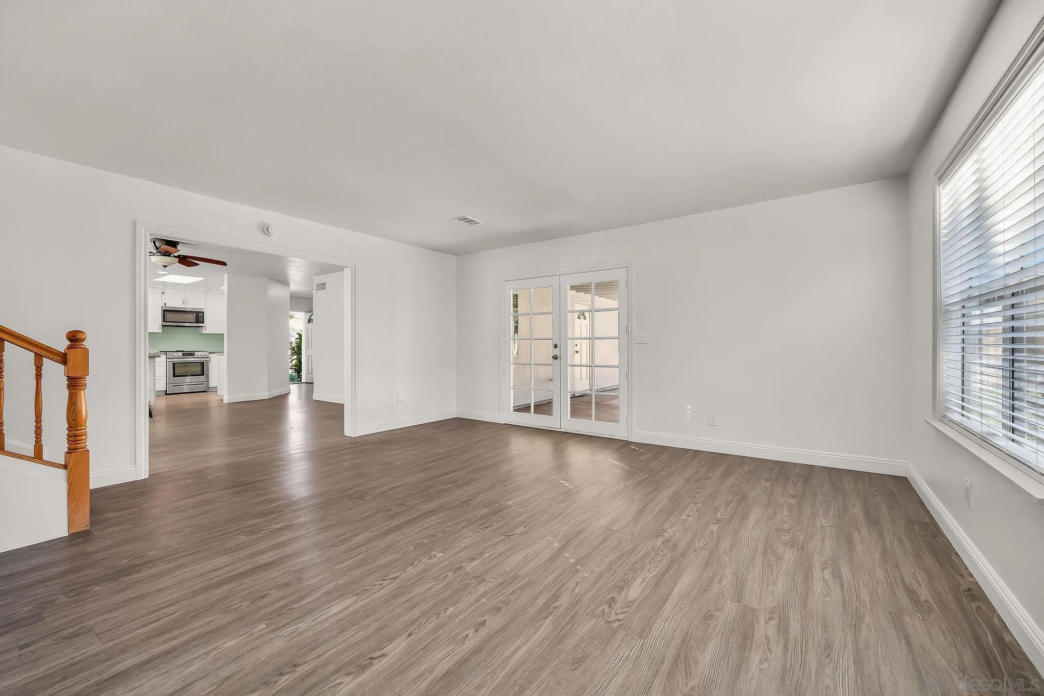 https://cdn.realtyfeed.com/cdn/127/260025093/03a82d5562f1b8724e2dfc82b2e1a3ab.webp