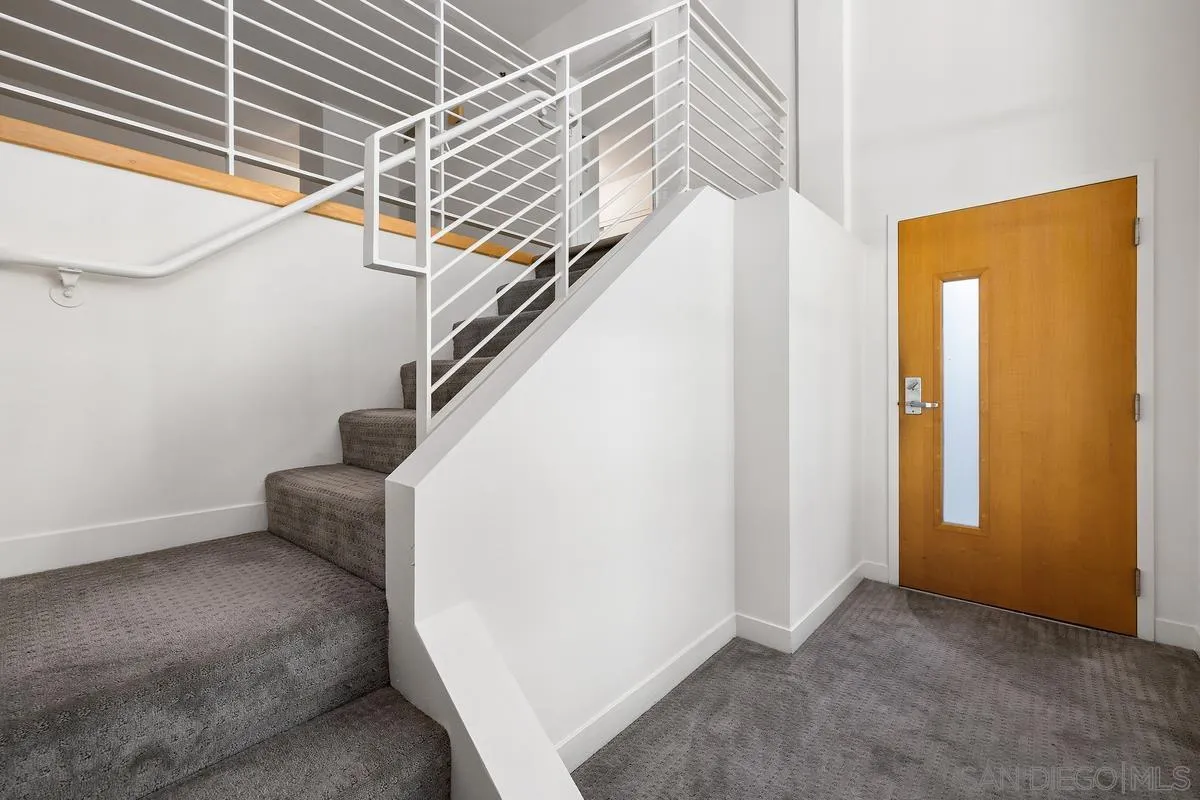 425 W Beech St Unit 212, San Diego, CA 92101 - Photo 3 of 41, San Diego, CA