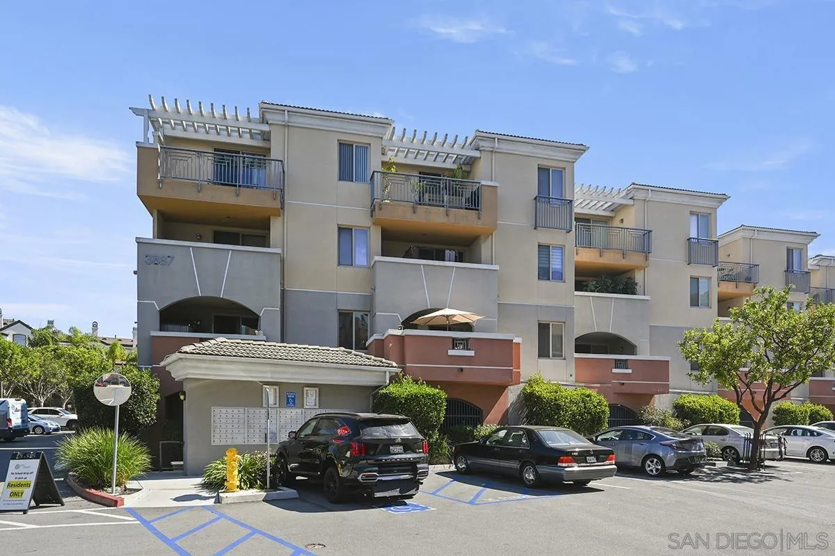 3887 Pell Pl Unit 307, San Diego, CA 92130 - Photo 3 of 39, San Diego, CA