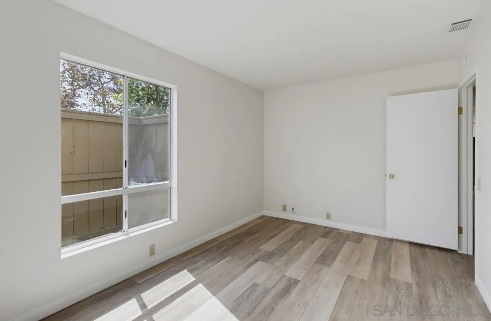 https://cdn.realtyfeed.com/cdn/127/260025097/7526303aa74ba8bfb64927b292c22bcd.webp