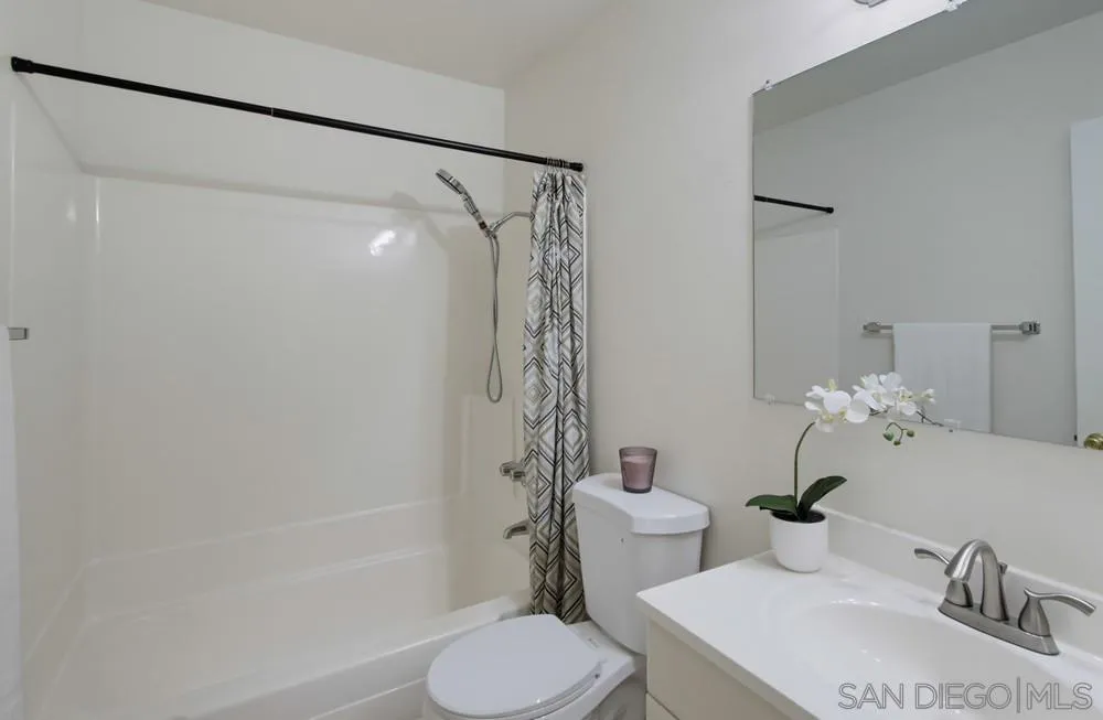 https://cdn.realtyfeed.com/cdn/127/260025097/79b7460c9b0913014493b461f9e61d30.webp