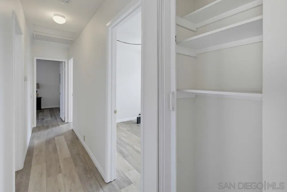 https://cdn.realtyfeed.com/cdn/127/260025097/b5e0aa0aa2af618dfa5256e830054117.webp