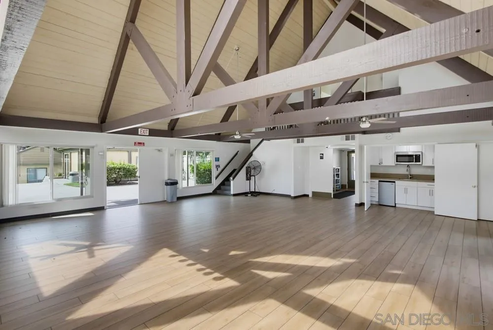 https://cdn.realtyfeed.com/cdn/127/260025097/de99c3e1bfa9a32541c5ee2a567df056.webp