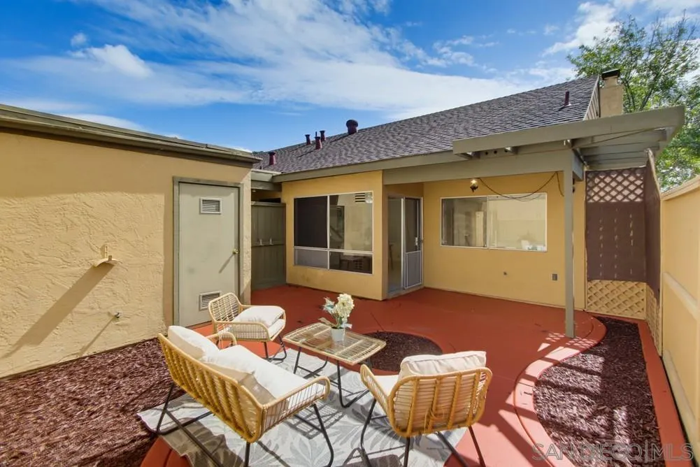 https://cdn.realtyfeed.com/cdn/127/260025097/e95747e75e05da21faa270ce40bd2170.webp