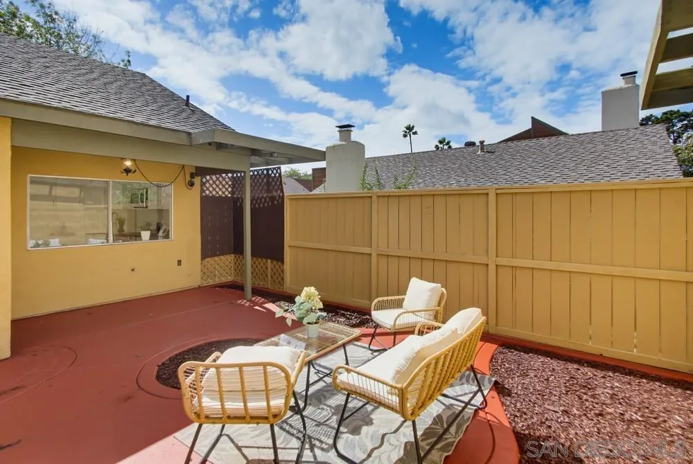 https://cdn.realtyfeed.com/cdn/127/260025097/f46a0ed942e99d6b10671f913a83a7c2.webp