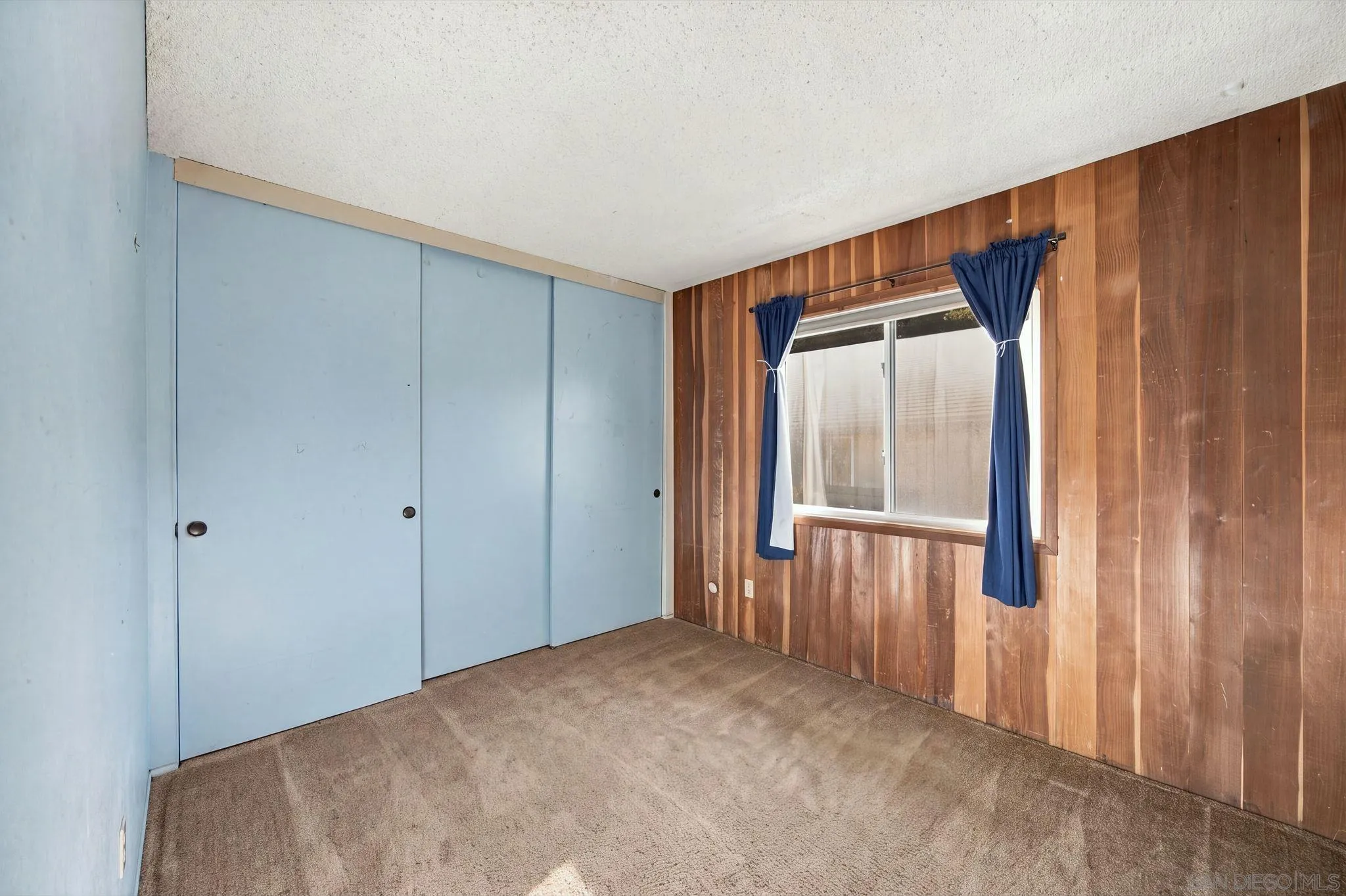 https://cdn.realtyfeed.com/cdn/127/260025100/7ba6e8efd844682c70ce140c1604a32d.webp