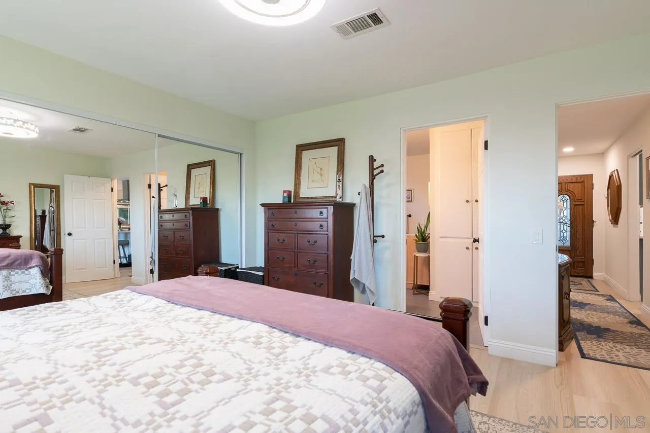 https://cdn.realtyfeed.com/cdn/127/260025102/d3a9d994ead955ab2a58662362af1d3b.webp