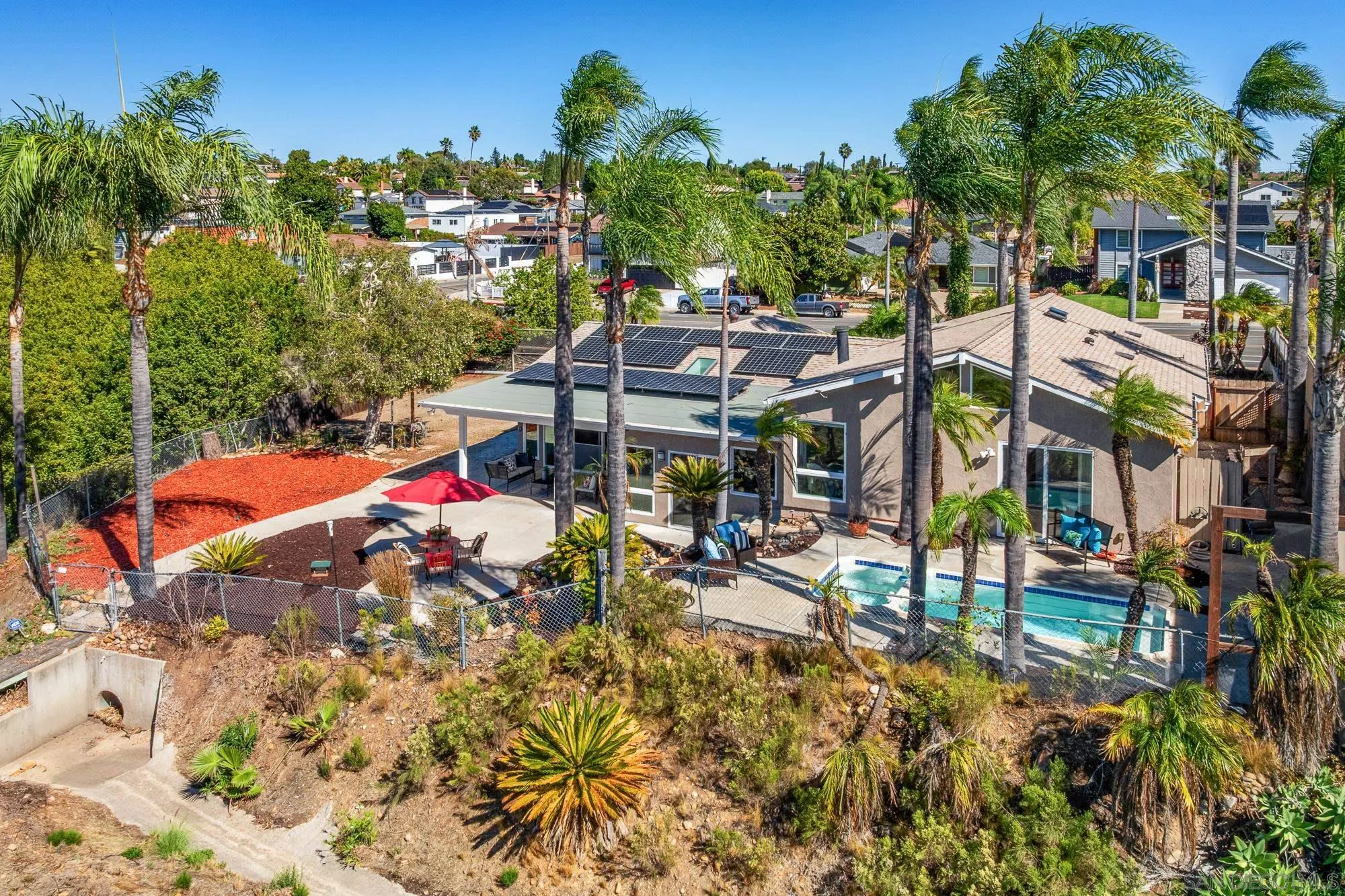 https://cdn.realtyfeed.com/cdn/127/260025103/da50a9470a16debe091825025502ae46.webp