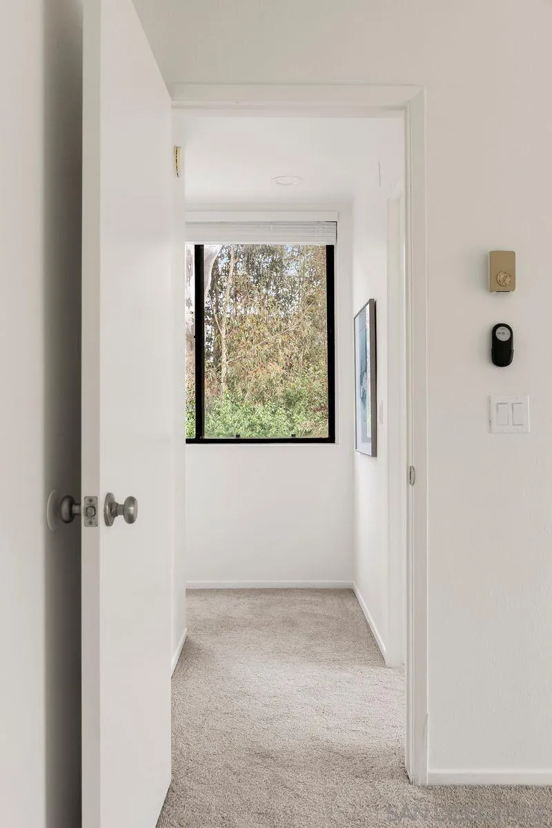 https://cdn.realtyfeed.com/cdn/127/260025105/12728ad68ac473d624bb5d5cef3cf265.webp