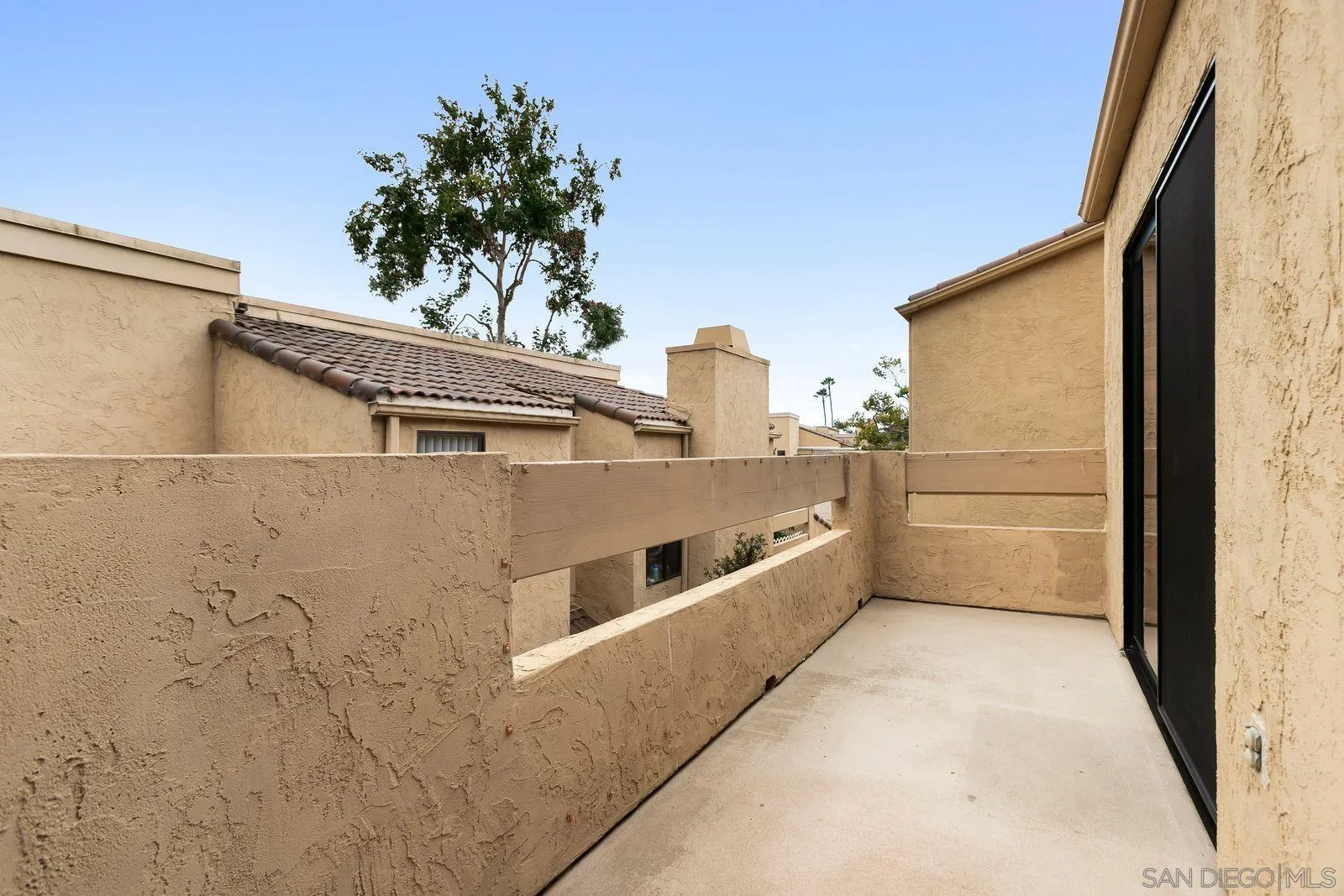 https://cdn.realtyfeed.com/cdn/127/260025105/6f834caad4c6f5fbc439dd68cb64b73e.webp
