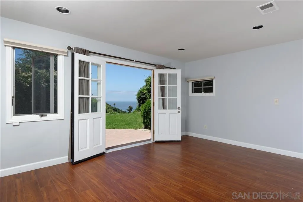 2765 Inverness Ct, La Jolla, CA 92037, photo 12