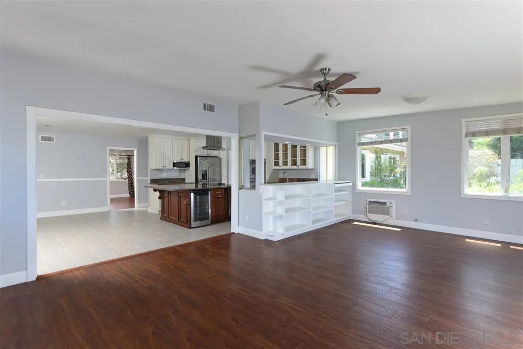 2765 Inverness Ct, La Jolla, CA 92037, photo 6