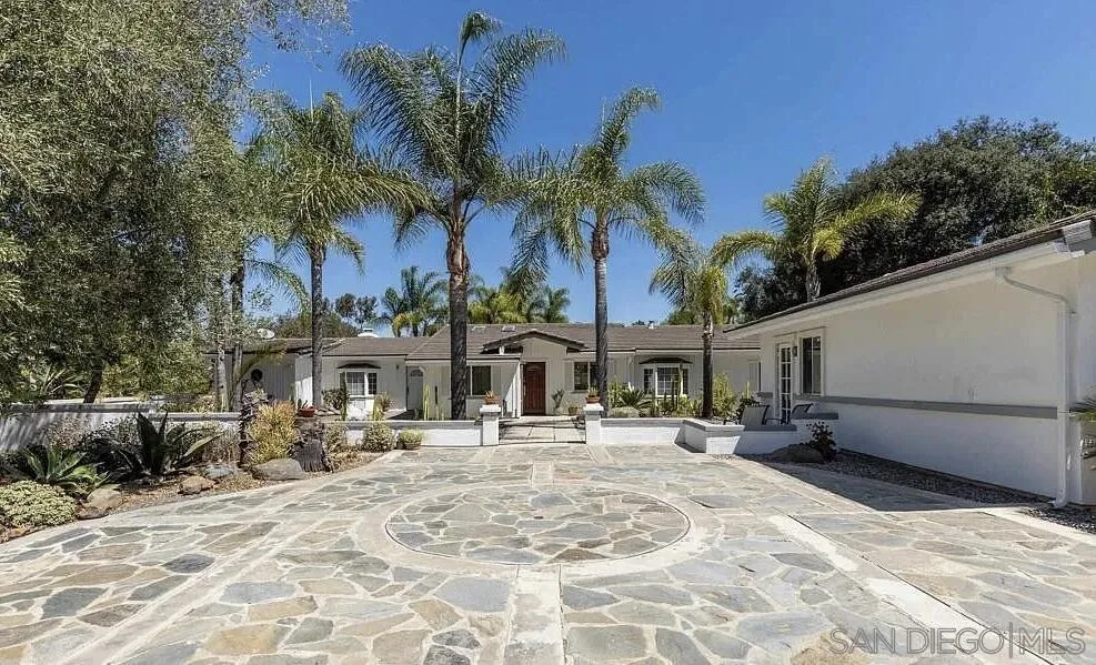 1556 Via Rancho Pkwy, Escondido, CA 92029 - Photo 4 of 40, Escondido, CA