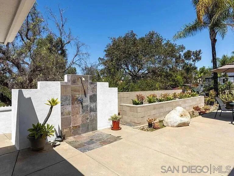 https://cdn.realtyfeed.com/cdn/127/260025116/611e3545b010df278477ad5dd9529829.webp