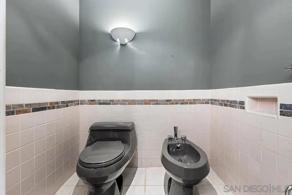 https://cdn.realtyfeed.com/cdn/127/260025116/767e1dc625fdf8dfa17208cbfc1447db.webp