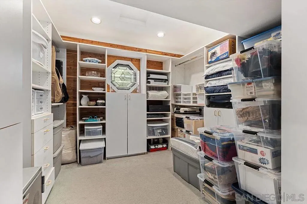 https://cdn.realtyfeed.com/cdn/127/260025116/ec44fbe79138c5f5819a93739a753e72.webp