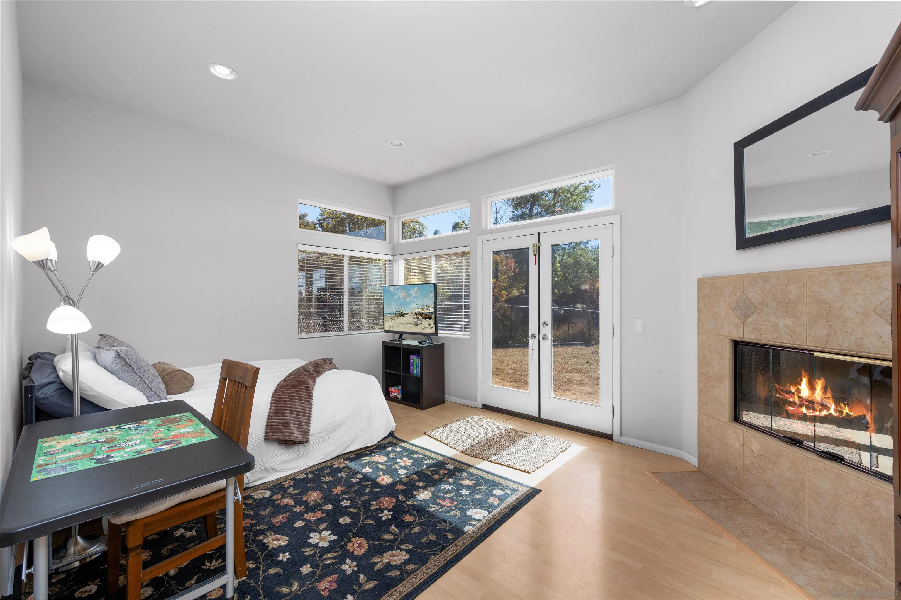 https://cdn.realtyfeed.com/cdn/127/260025117/3959febb8b63189957a5a858e14265eb.webp
