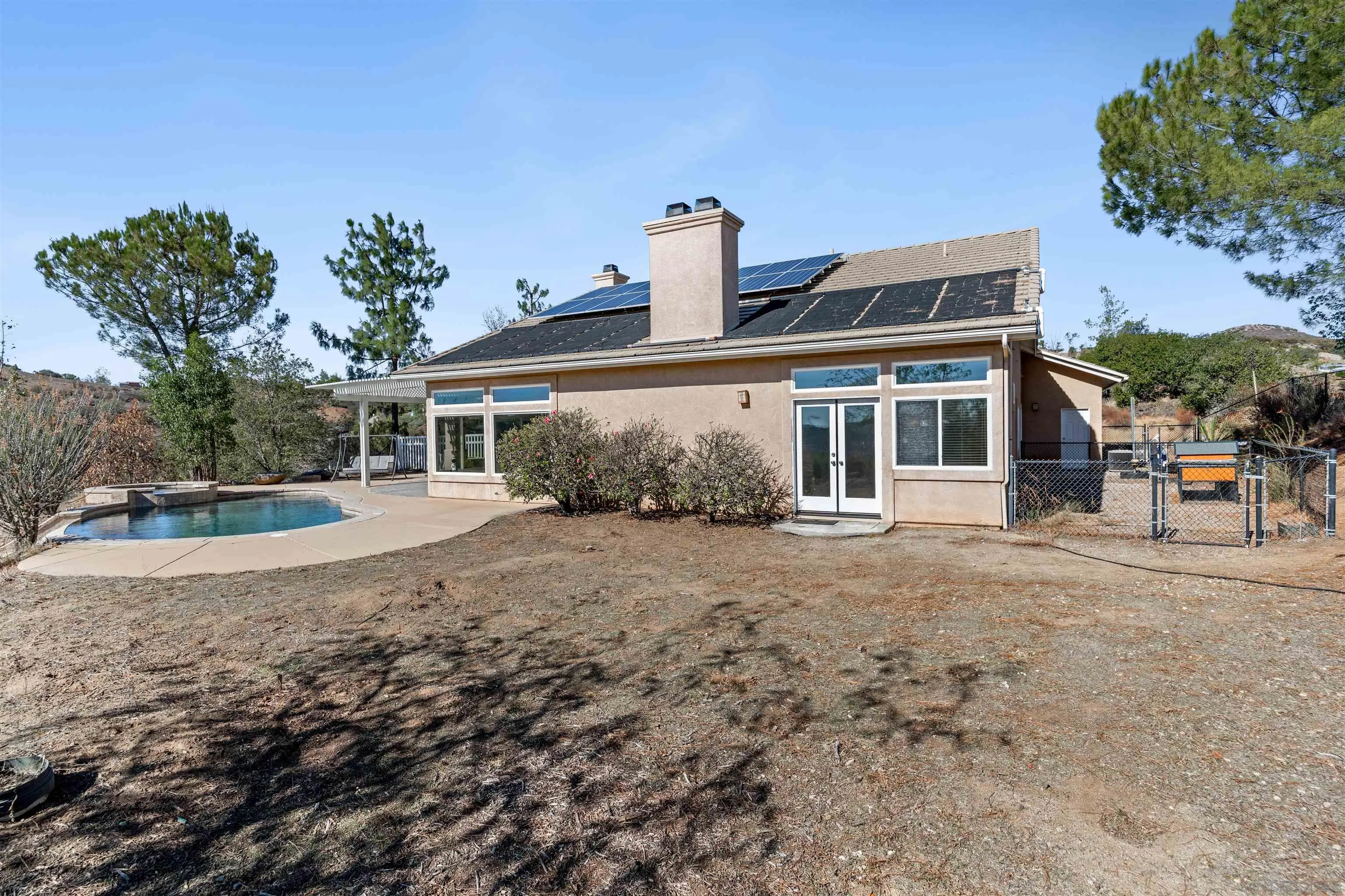 https://cdn.realtyfeed.com/cdn/127/260025117/a12548548756f80405dadcf0d2ccd961.webp