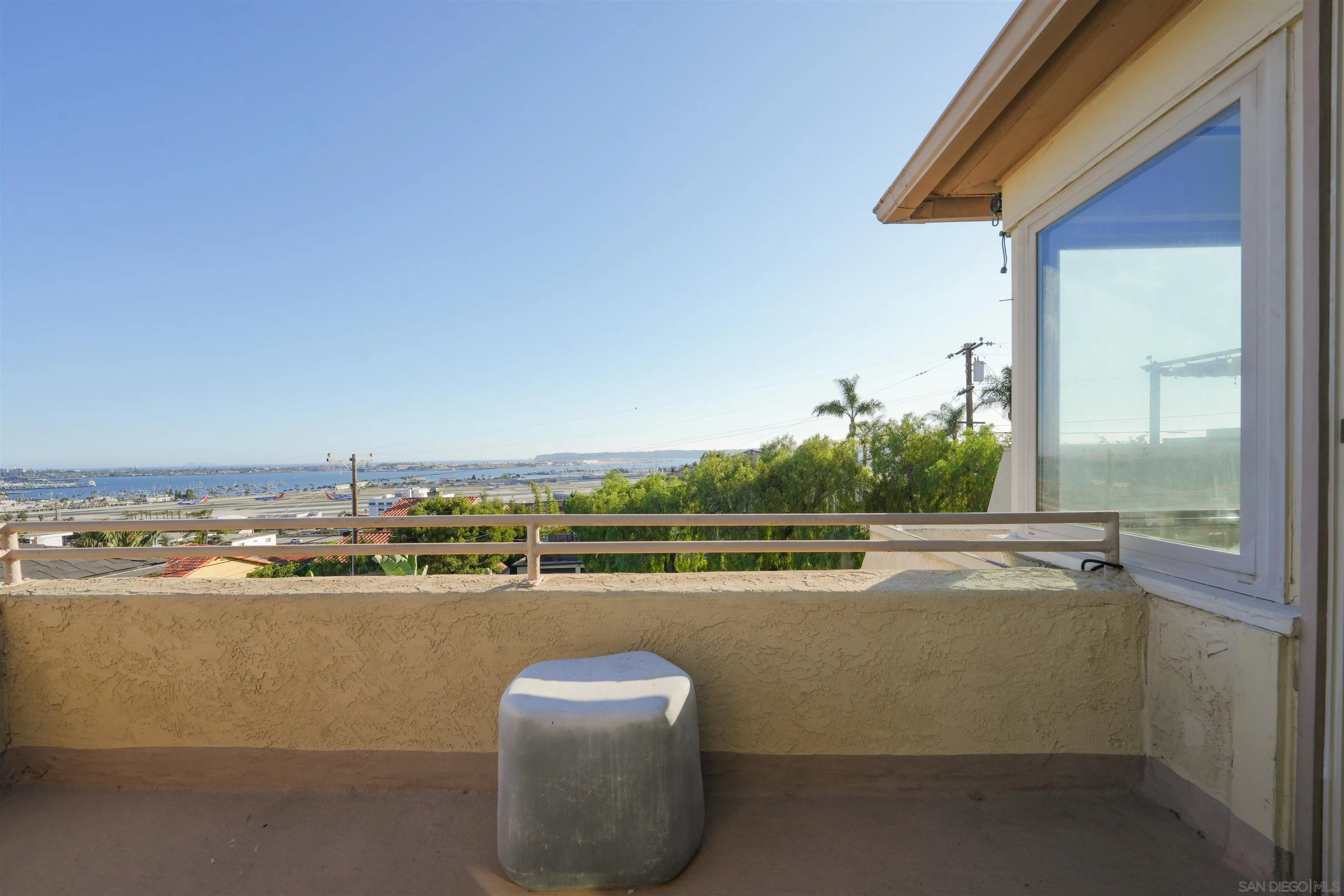 3365 State St, San Diego, CA 92103 3365 State St, San Diego, CA 92103