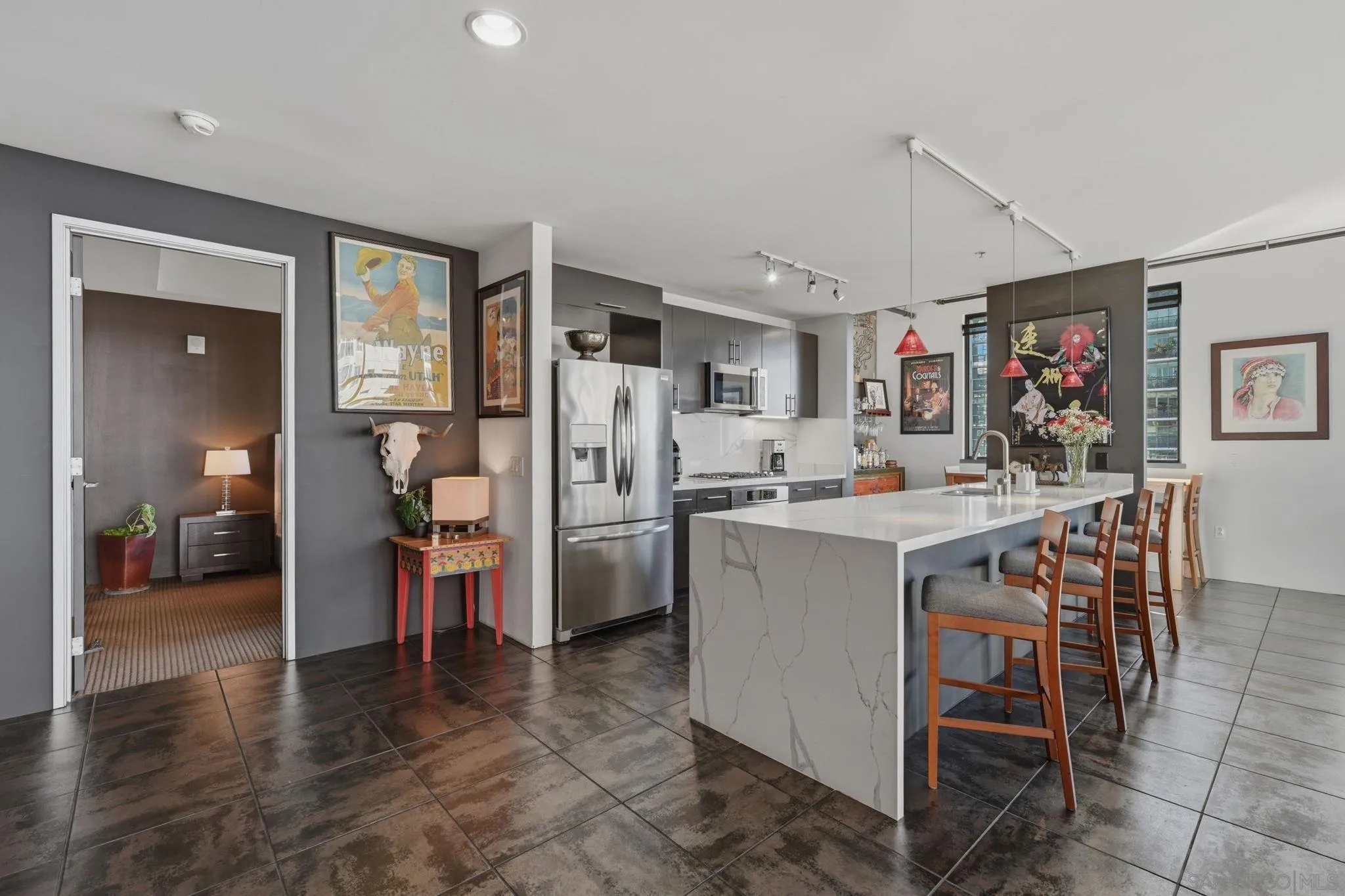 https://cdn.realtyfeed.com/cdn/127/260025120/49ab1a8174b02369fbb8a10b6c88067f.webp