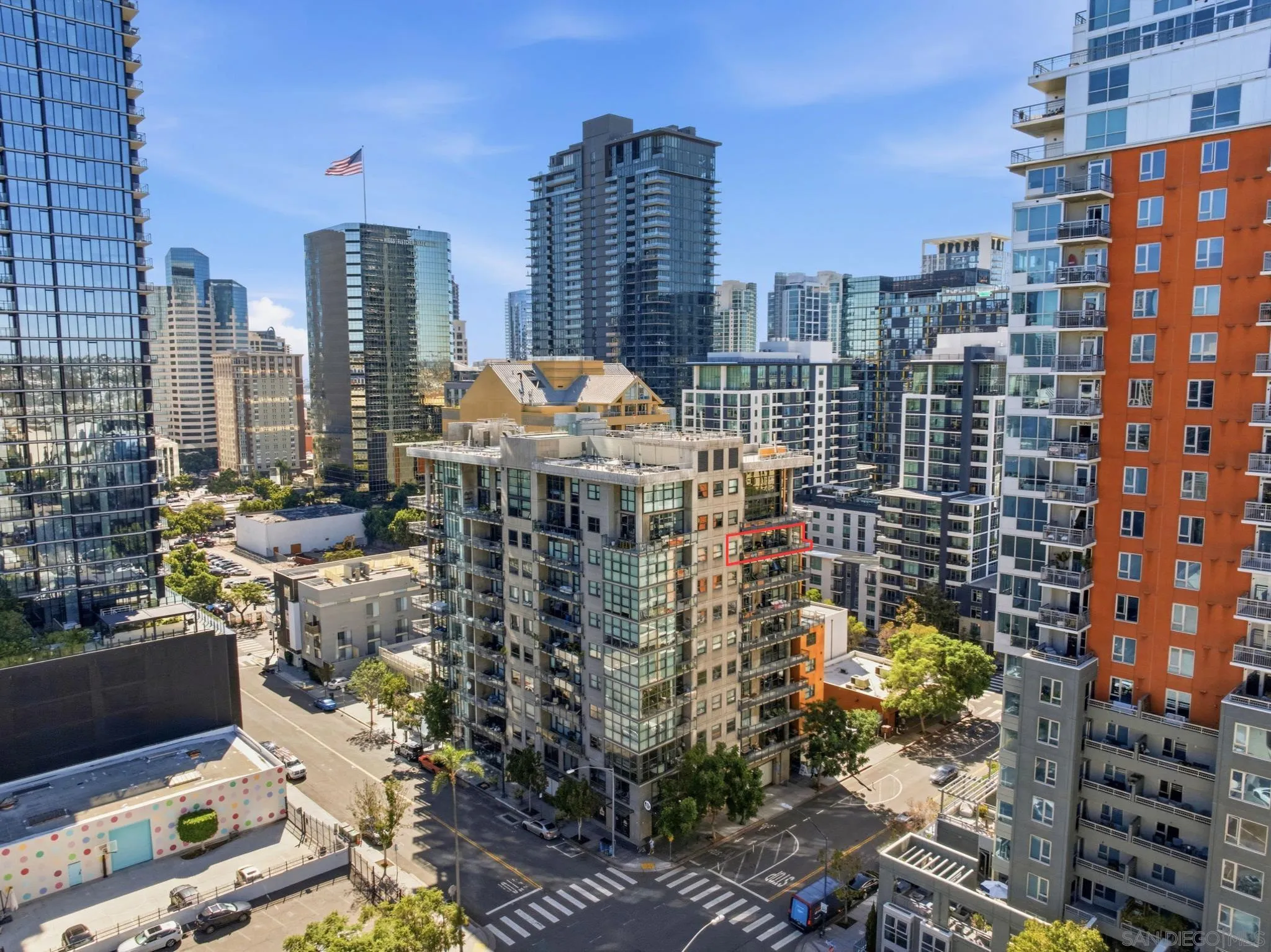 https://cdn.realtyfeed.com/cdn/127/260025120/66ffeb1b7d738bbc76d3fc8ace1f68e8.webp