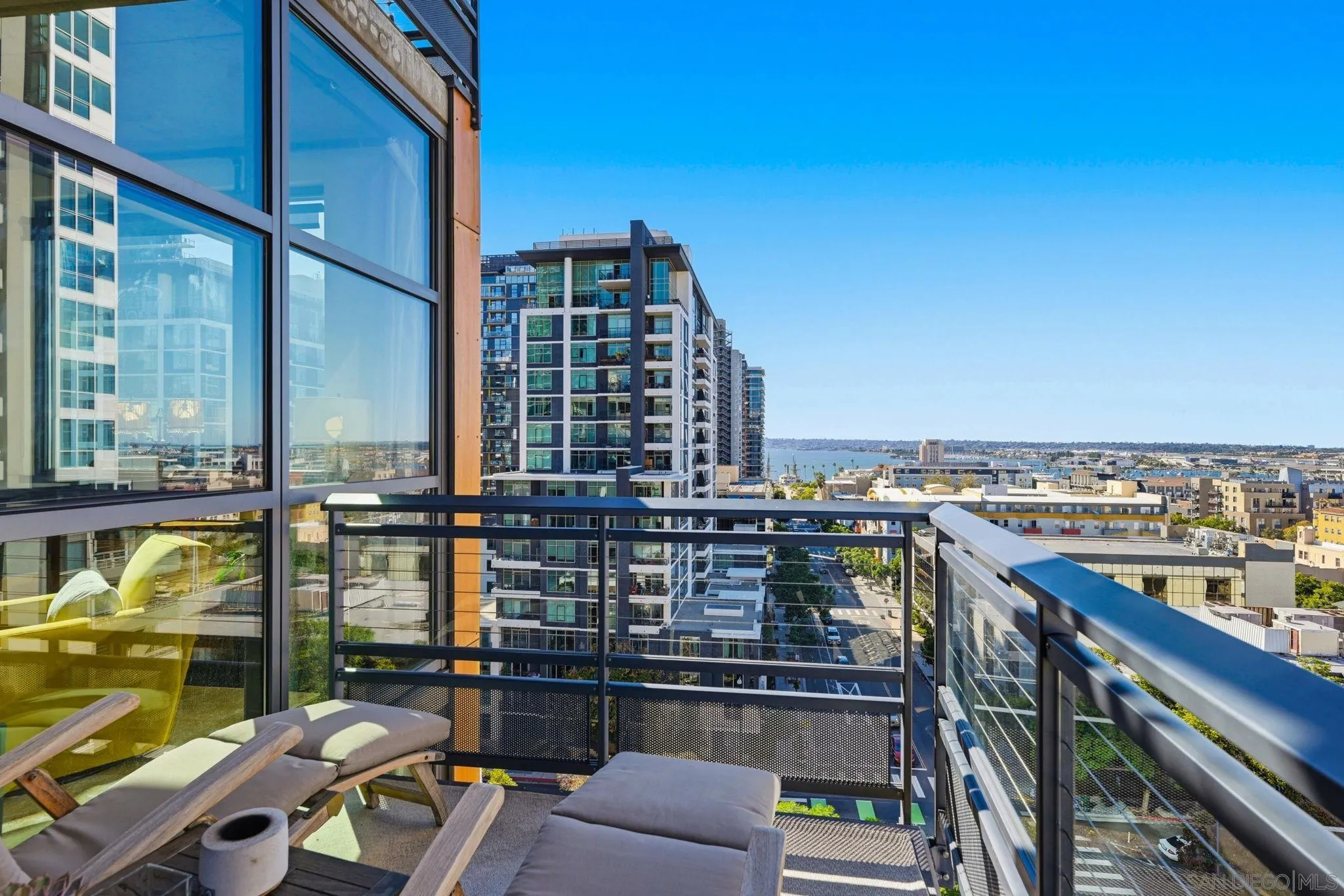 https://cdn.realtyfeed.com/cdn/127/260025120/ef48844ecc551ddd13cd0504be175ce4.webp