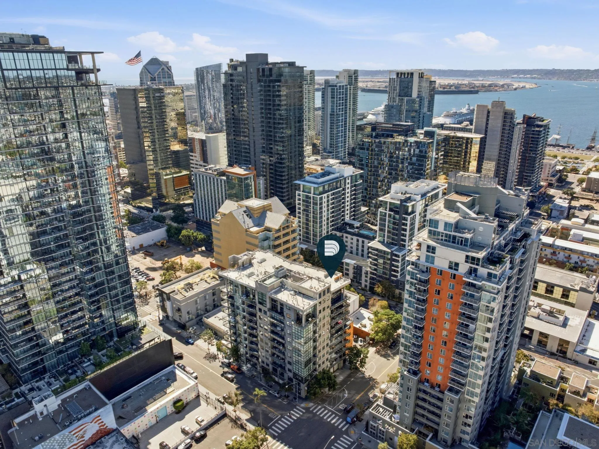 https://cdn.realtyfeed.com/cdn/127/260025120/f821c7a1f035db5b2d9d6fef5d3d8e8d.webp