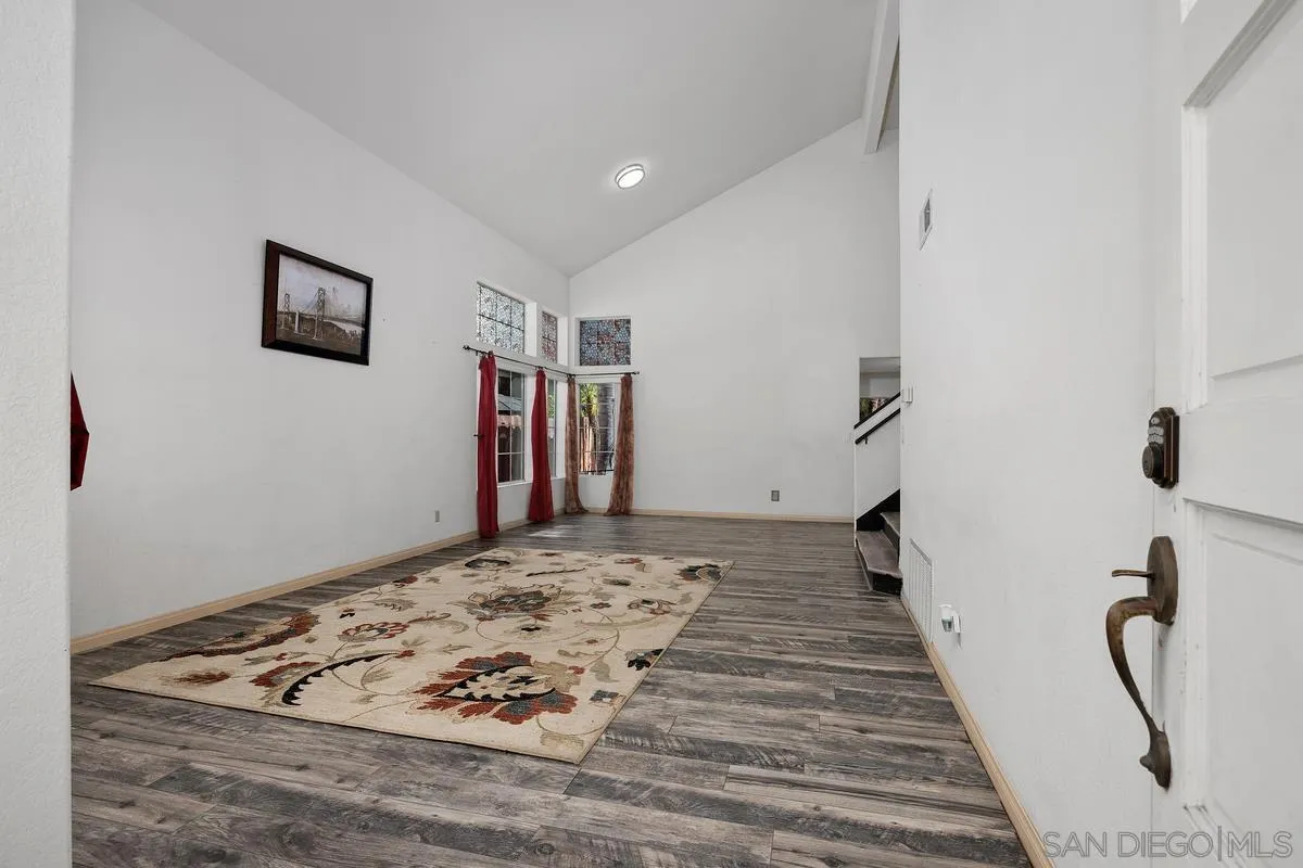 https://cdn.realtyfeed.com/cdn/127/260025121/00e75f91c57dbf51bf763b54ea14c588.webp