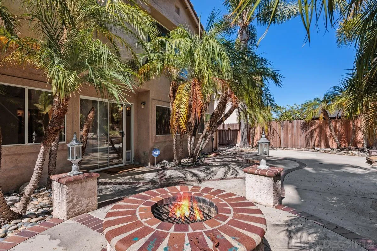 https://cdn.realtyfeed.com/cdn/127/260025121/42bb32b1f8f77a93e00ee2893977f822.webp