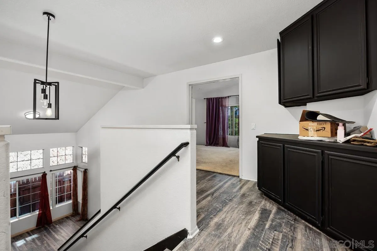 https://cdn.realtyfeed.com/cdn/127/260025121/4f67f8daf66e3e60570c099a5d2d373b.webp