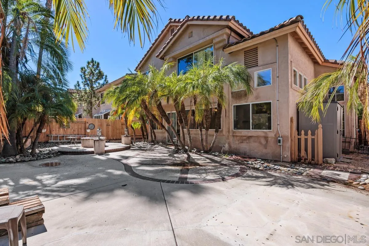 https://cdn.realtyfeed.com/cdn/127/260025121/7a516117983c415ba1517a206fbc3a5e.webp