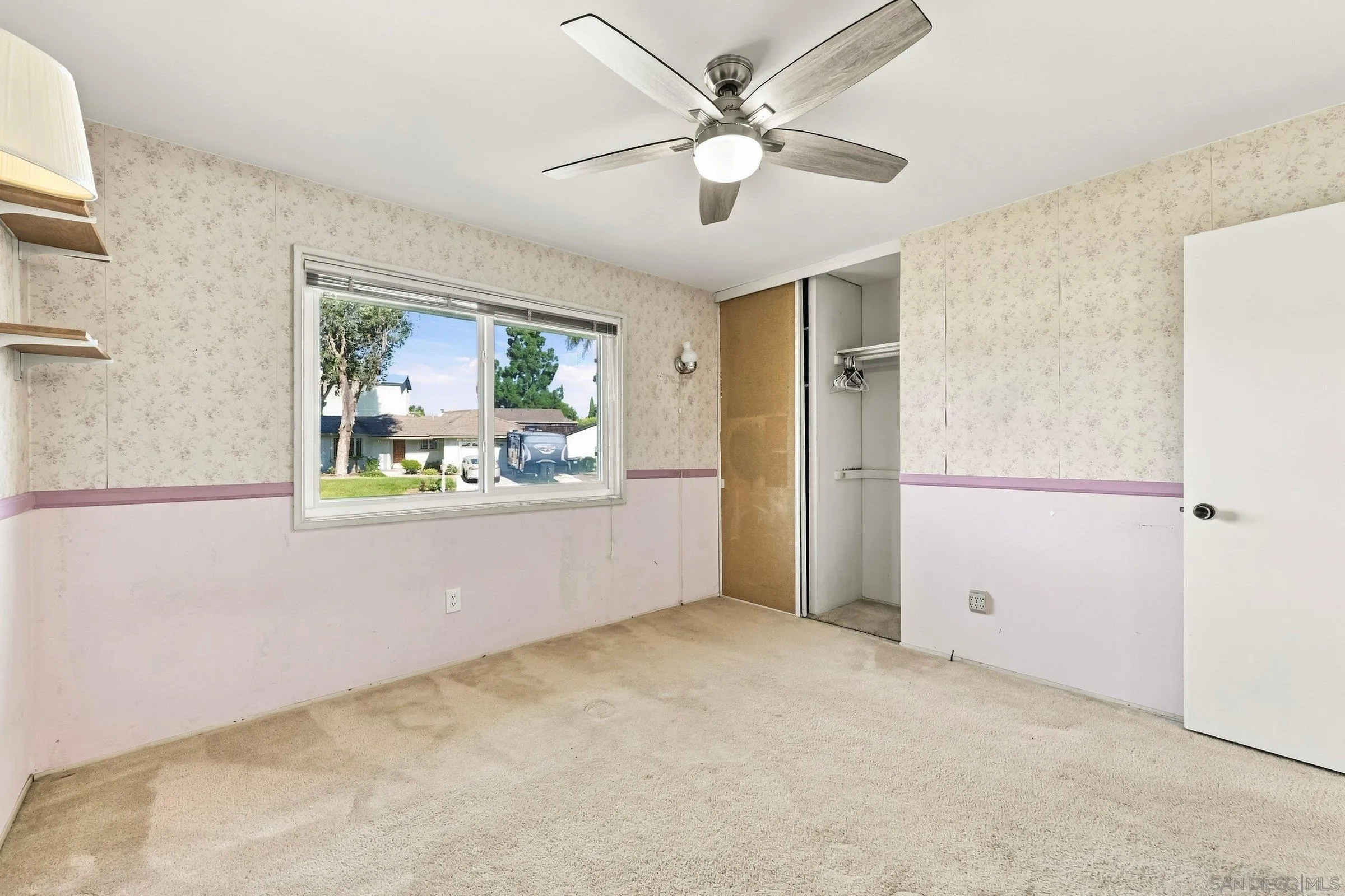 https://cdn.realtyfeed.com/cdn/127/260025123/0724338c86d268f0171f4b0bc3fadd12.webp