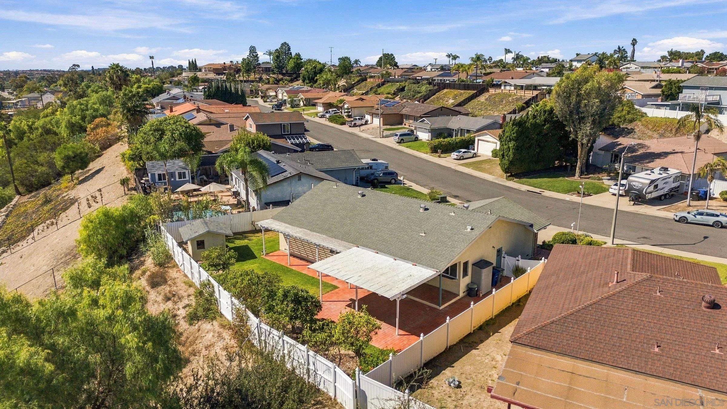 https://cdn.realtyfeed.com/cdn/127/260025123/3585b378c740b63f3f07f4db55d6150c.webp